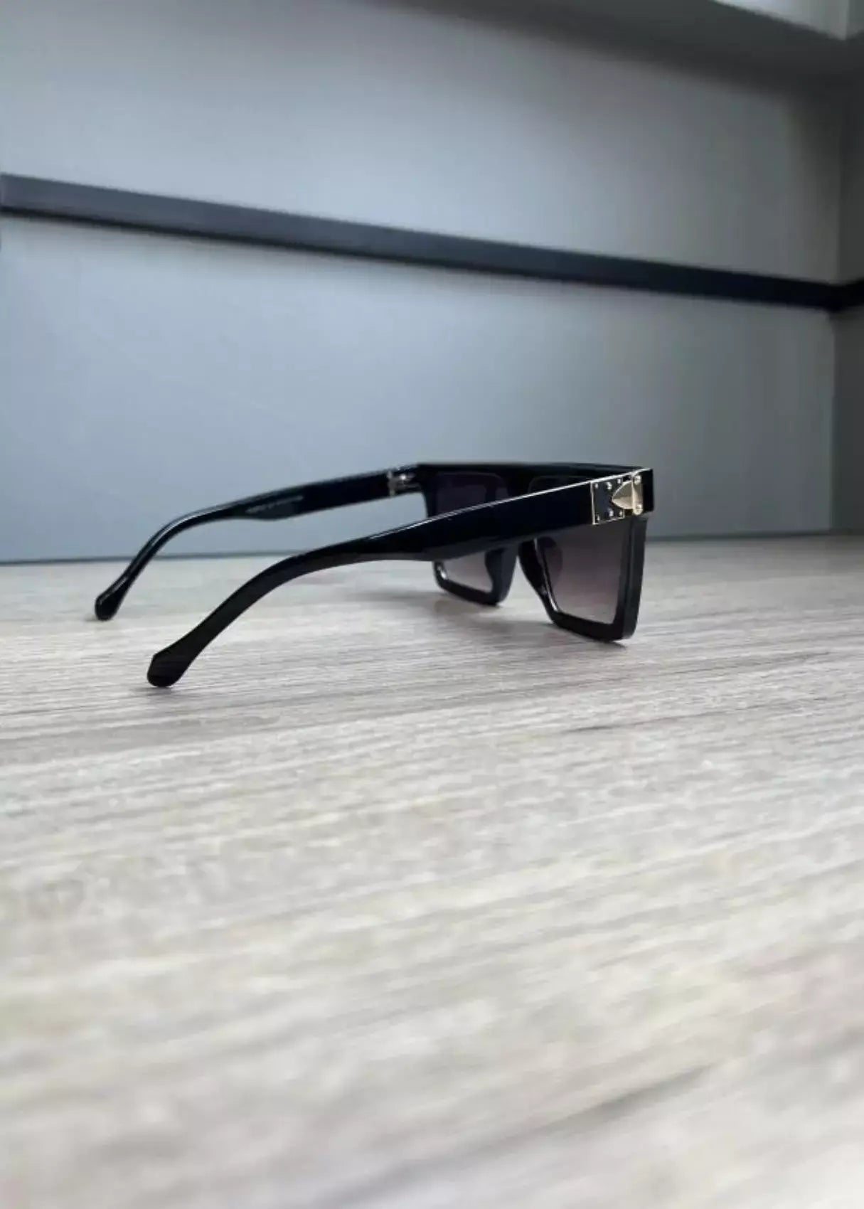 Óculos de Sol Feminino Quadrado Il Nero Female